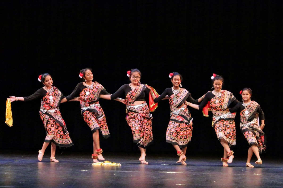 Custom made costumes for Rent Indian Dance Costumes for Rent